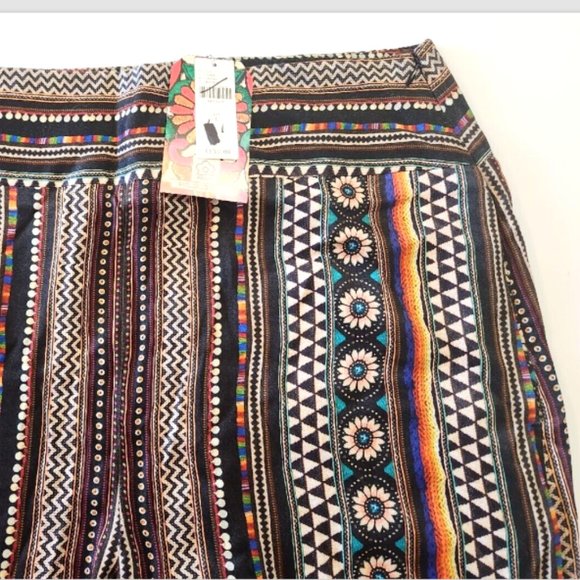 Farm Rio for ANTHROPOLOGIE Satin GEO PRINT CROP WIDE-LEG PANTS - Picture 10 of 14